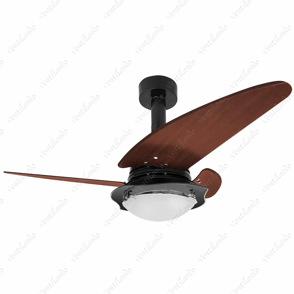 A imagem mostra um ventilador de teto com três pás de madeira na cor tabaco e corpo preto, montado com uma haste que o conecta ao teto. O design é moderno e elegante, com uma luminária central de vidro que proporciona iluminação adicional ao ambiente.   2/2