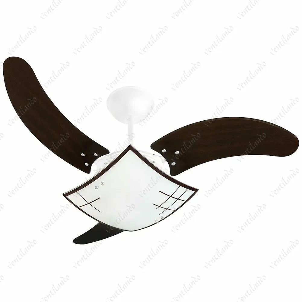  A imagem mostra um ventilador de teto com três pás de cor tabaco e um design moderno. O ventilador possui uma luminária central com detalhes geométricos, exibido contra um fundo branco. O controle remoto não está presente nesta imagem.