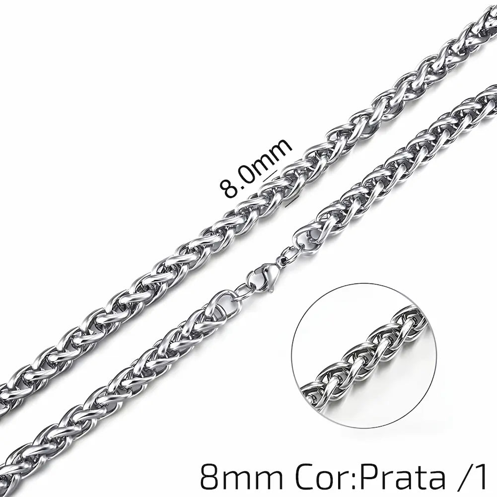 8mm Cor: Prata /1 - Uma corrente prateada de 8mm com elos trançados e fecho de garra. A imagem enfatiza a espessura dos elos.