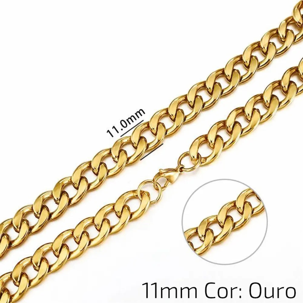11mm Cor: Ouro - Uma corrente dourada de 11mm com elos lisos e fecho de garra. A imagem destaca a robustez dos elos.