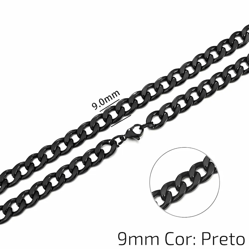 9mm Cor: Preto - Uma corrente preta de 9mm com elos lisos e fecho de garra. A imagem destaca a espessura e o estilo dos elos.