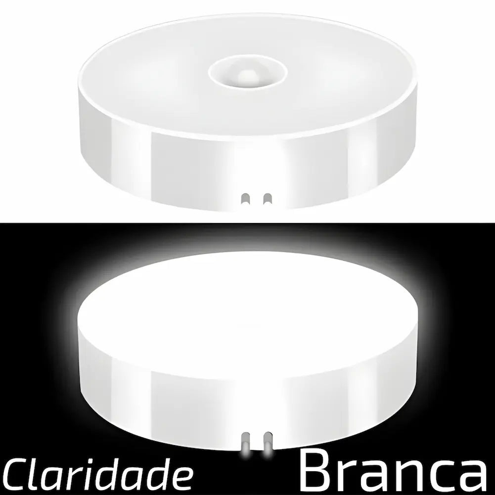  Duas imagens de uma luminária redonda. Na parte superior, a luminária está apagada. Na parte inferior, a luminária está acesa, emitindo uma luz branca. Texto na parte inferior diz "Claridade Branca".