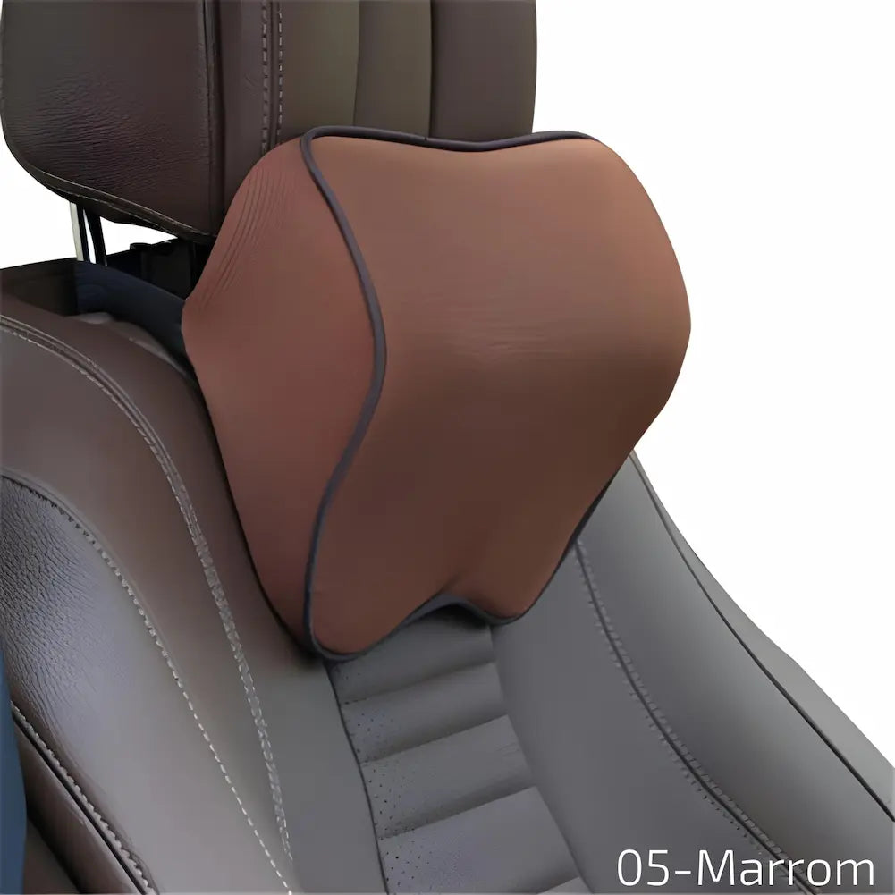 Imagem 05 - Marrom: Almofada de apoio para cabeça, marrom com bordas finas. Fixada no encosto do banco do carro, oferece suporte ergonômico para o pescoço, ideal para viagens longas. Identificada pelo código 05, é uma opção elegante e funcional.