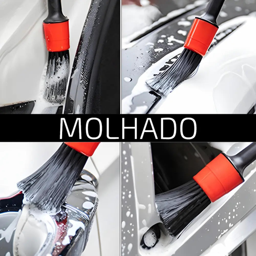  Imagem mostrando um pincel de limpeza automotiva usado para limpeza molhada. O pincel tem cerdas pretas e uma base vermelha. As fotos demonstram o pincel aplicando sabão em diversas partes externas do carro, como portas, maçanetas e bordas. A legenda "MOLHADO" destaca o uso do pincel em condições úmidas para uma limpeza detalhada.