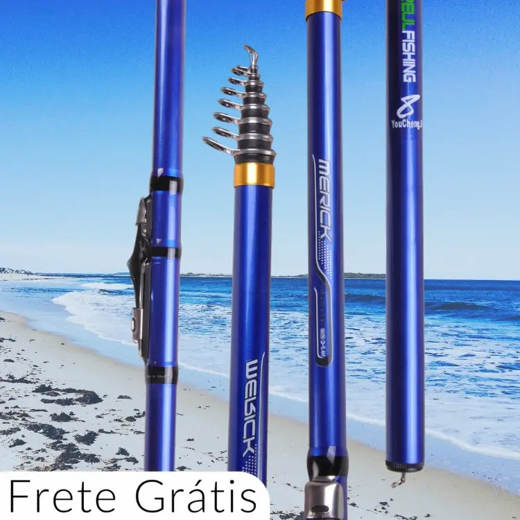 Imagem mostrando quatro varas de pesca telescópicas ultraleves e ultrafinas em destaque, com um fundo de praia e mar azul claro. As varas são azuis com detalhes em prata e dourado. No canto inferior esquerdo, há um texto que diz "Frete Grátis" em letras pretas.